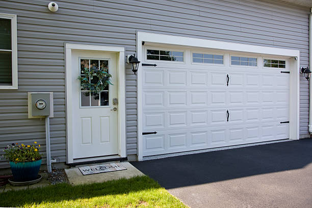 24/7 Emergency Garage Door Roller Replacement experts in John Day, OR